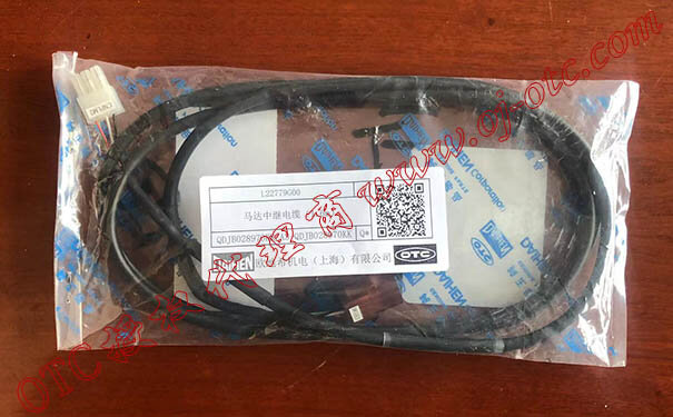 OTC Daihen L22779G00 实物特写 OTC Daihen L22779G00 电缆细节