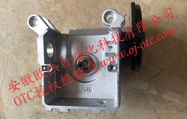 OTC送丝电机 U30151L01 侧面 OTC送丝电机U30151L01侧面