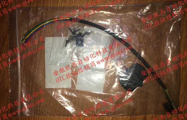 OTC U30079L05 编码器信号接口 OTC编码器U30079L05排线接口特写