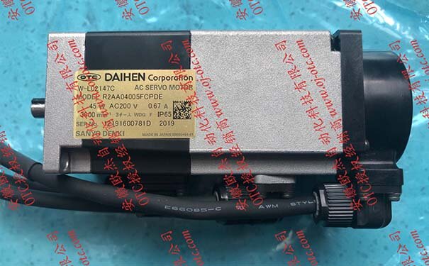 OTC Daihen W-L02147 电机细节