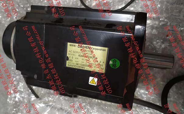 OTC Daihen W-L02152 电机细节