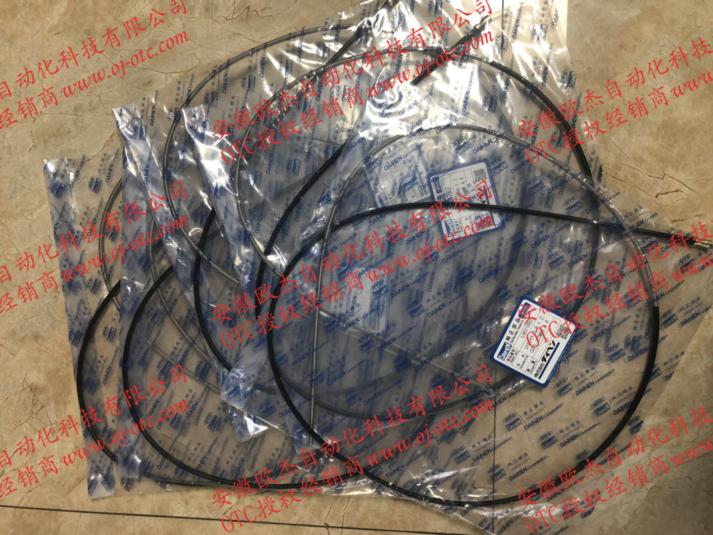 OTC Daihen 送丝管 L6611D02 OTC Daihen 送丝管 L6611D02 原装进口
